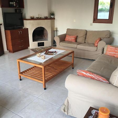 Demelida Villa In Tsada, Paphos Tsadha Екстериор снимка